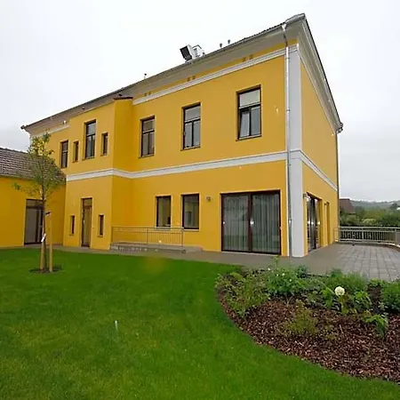 Papperl A' Pub Inn
